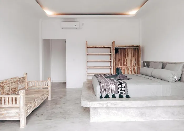 Sanctum Hotel&dive- Nusa Penida 3*