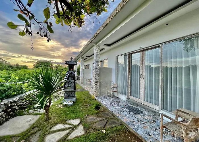 Sanctum Hotel&dive- Nusa Penida 3*